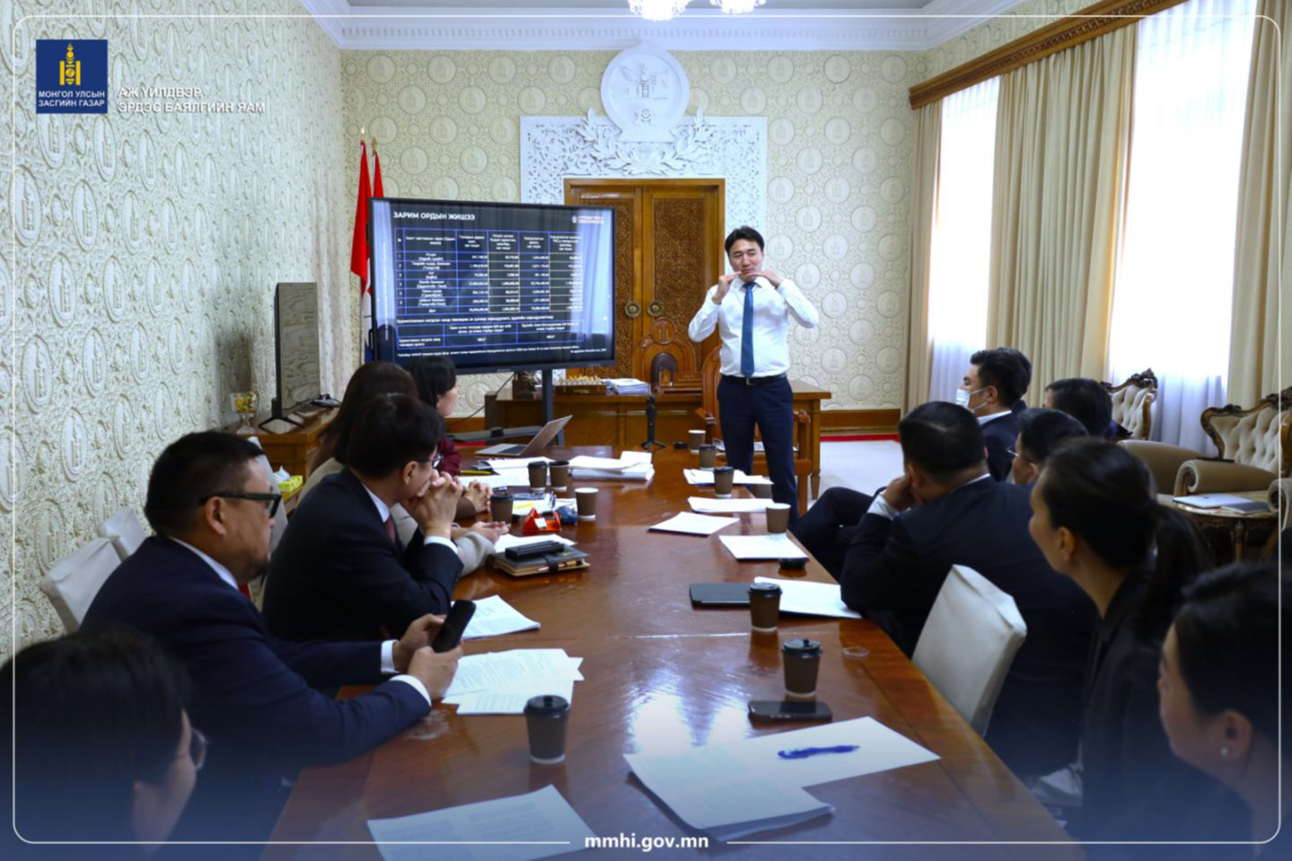 Ашигт малтмалын тухай хуульд нэмэлт, өөрчлөлт оруулснаар Монгол Улс эдийн засгийн хоёр хөдөлгүүртэй болно